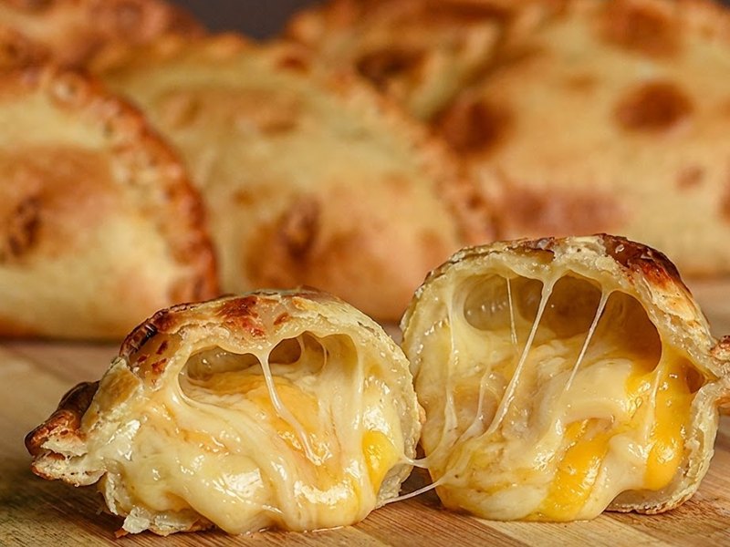 Empanada de 4 Quesos