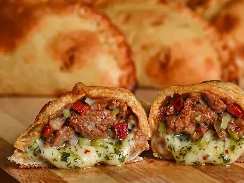 Empanada de Vacío y Provolone